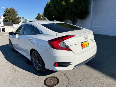 Used 2021 Honda Civic EX image 4
