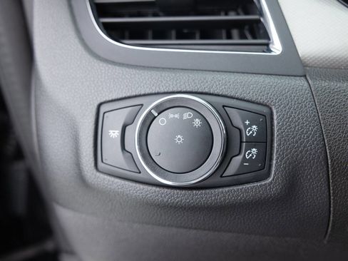 Used 2014 Ford Edge SEL w/ Equipment Group 205A FWD image 36