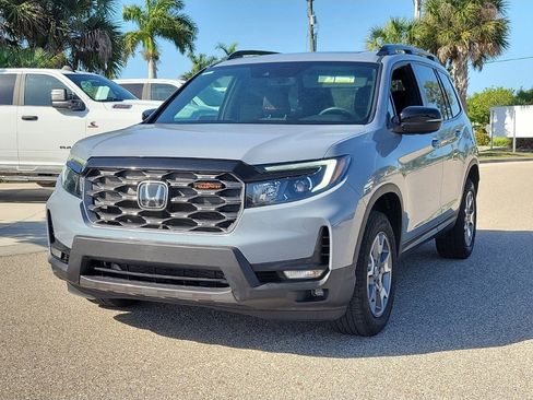 Certified 2023 Honda Passport TrailSport image 3