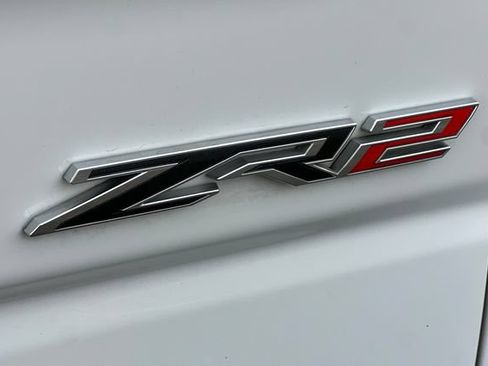 Used 2023 Chevrolet Silverado 1500 ZR2 w/ Technology Package AWD/4WD image 38