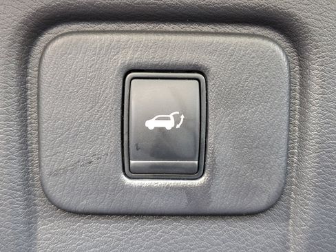 Used 2015 Nissan Murano SL FWD image 33