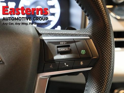 Used 2024 Mitsubishi Outlander SEL image 17