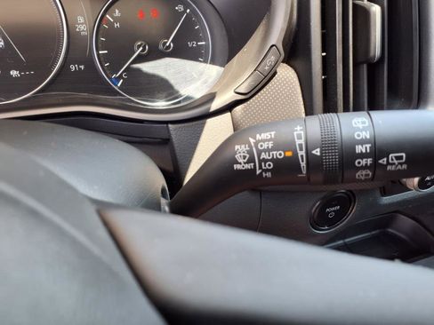 Certified 2025 MAZDA CX-50 2.5 Hybrid w/ Preferred Pkg image 26