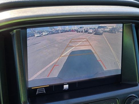 Used 2022 Chevrolet Colorado Z71 image 11