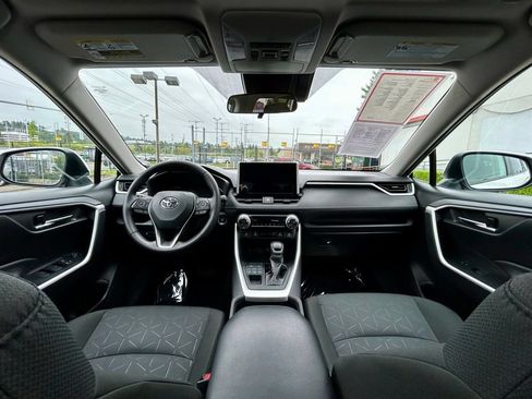 Certified 2024 Toyota RAV4 XLE w/ Convenience Package AWD/4WD image 17
