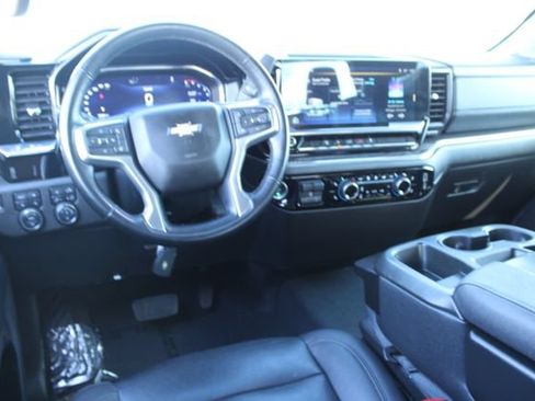 Used 2024 Chevrolet Silverado 2500 LTZ AWD/4WD image 20
