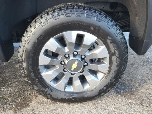 New 2026 Chevrolet Silverado 2500 LT image 19