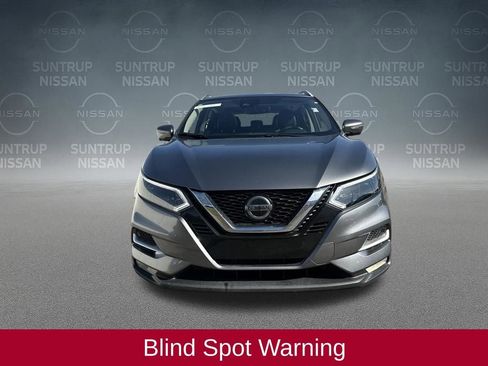 Used 2020 Nissan Rogue Sport SL w/ Premium Package image 11
