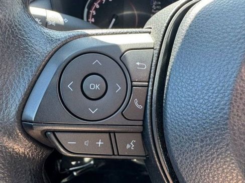 Certified 2025 Toyota RAV4 XLE AWD/4WD image 25