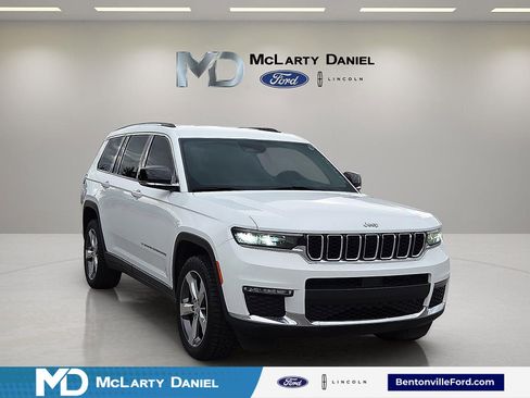 Used 2021 Jeep Grand Cherokee L Limited RWD image 1