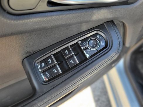 Used 2021 Porsche Macan GTS image 15