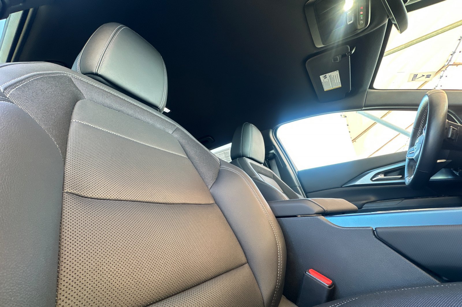 Used 2024 Chevrolet Equinox EV LT FWD image 20