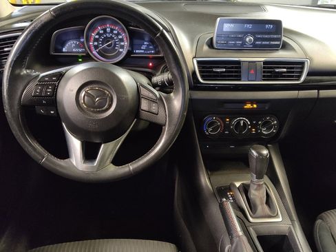 Used 2014 MAZDA MAZDA3 i Touring image 22