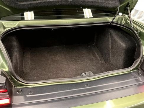 Used 2021 Dodge Challenger R/T Scat Pack w/ Dynamics Package RWD image 41