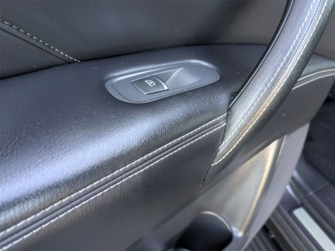 Used 2024 INFINITI QX80 Luxe image 28