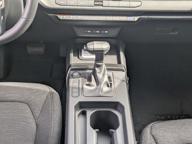 New 2027 Kia Seltos S FWD image 19