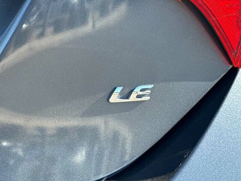 Used 2014 Toyota Corolla LE FWD image 24