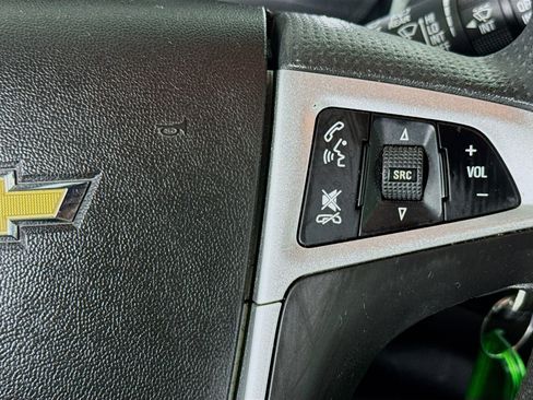 Used 2016 Chevrolet Equinox LT FWD image 14