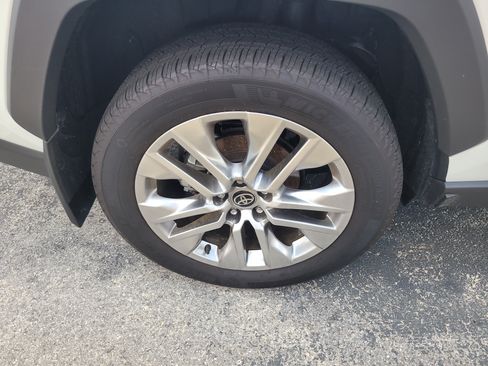 Used 2025 Toyota RAV4 Limited w/ Advanced Technology Package FWD image 8