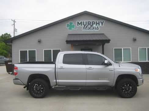 Used 2017 Toyota Tundra Limited w/ Limited Premium Package AWD/4WD image 1