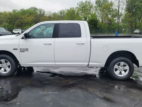 Used 2021 RAM 1500 Classic SLT AWD/4WD image 7