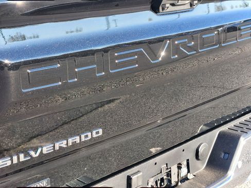 New 2026 Chevrolet Silverado 1500 LTZ w/ Z71 Off-Road Package image 11