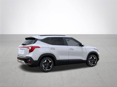 New 2026 Kia Seltos S image 6