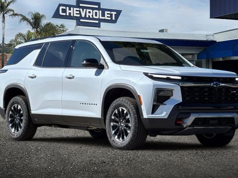 New 2026 Chevrolet Traverse Z71 w/ Enhanced Driving Package AWD/4WD image 40