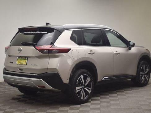 Used 2022 Nissan Rogue Platinum w/ Head-Up Display Package FWD image 5