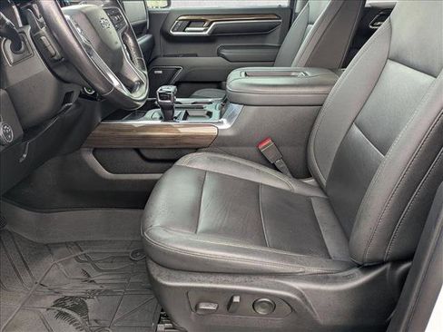 Used 2022 Chevrolet Silverado 1500 RST w/ Convenience Package II image 14