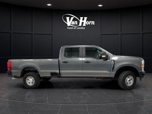 Used 2025 Ford F350 XL w/ XL Off-Road Package AWD/4WD image 8