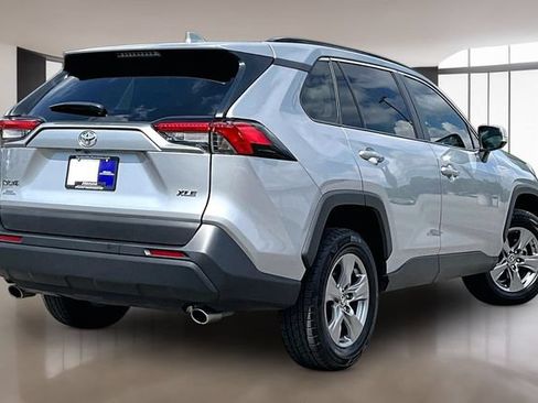 Used 2024 Toyota RAV4 XLE w/ Convenience Package FWD image 6