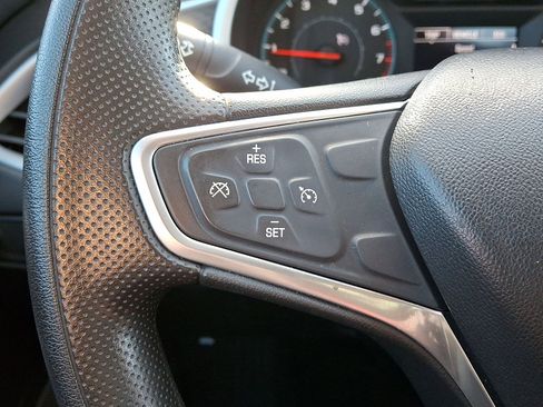 Used 2022 Chevrolet Malibu LT FWD image 17