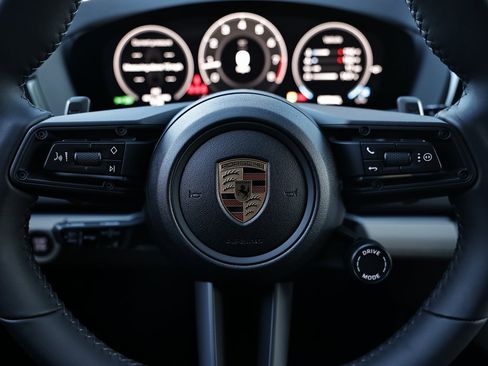 New 2026 Porsche Panamera 4 image 34