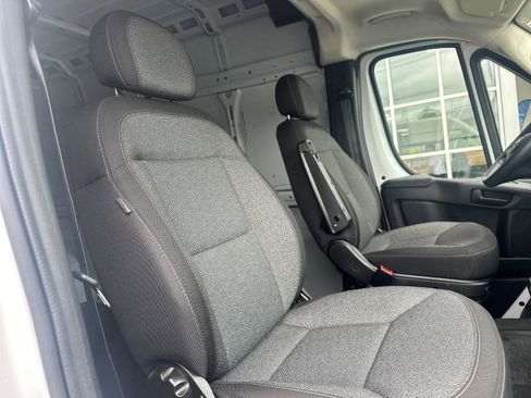 Used 2023 RAM ProMaster 2500 image 43