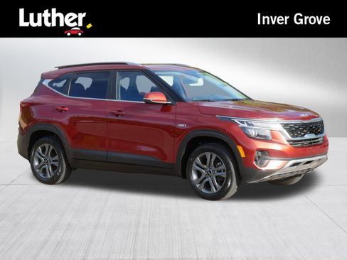 Used 2023 Kia Seltos S AWD/4WD image 1