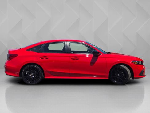 Used 2022 Honda Civic Sport image 7