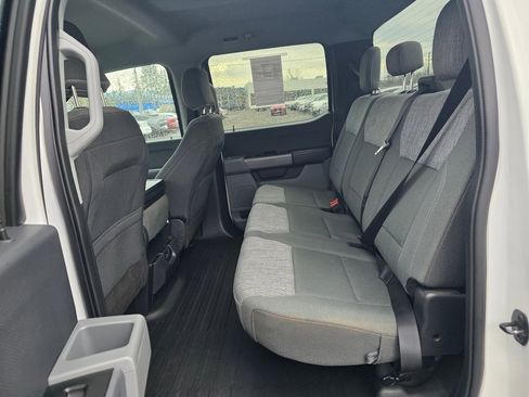 Used 2023 Ford F150 XLT w/ XTR Package image 11