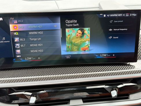 Certified 2023 BMW X7 M60i w/ Executive Package image 32