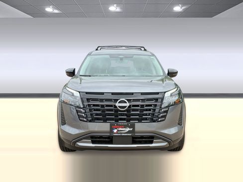 New 2026 Nissan Pathfinder SL FWD image 6