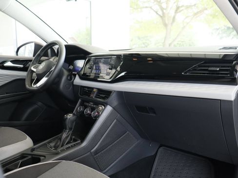 Certified 2023 Volkswagen Taos S FWD image 20
