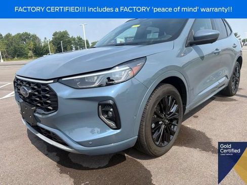 Certified 2023 Ford Escape ST-Line Elite w/ Premium Technology Package AWD/4WD image 2