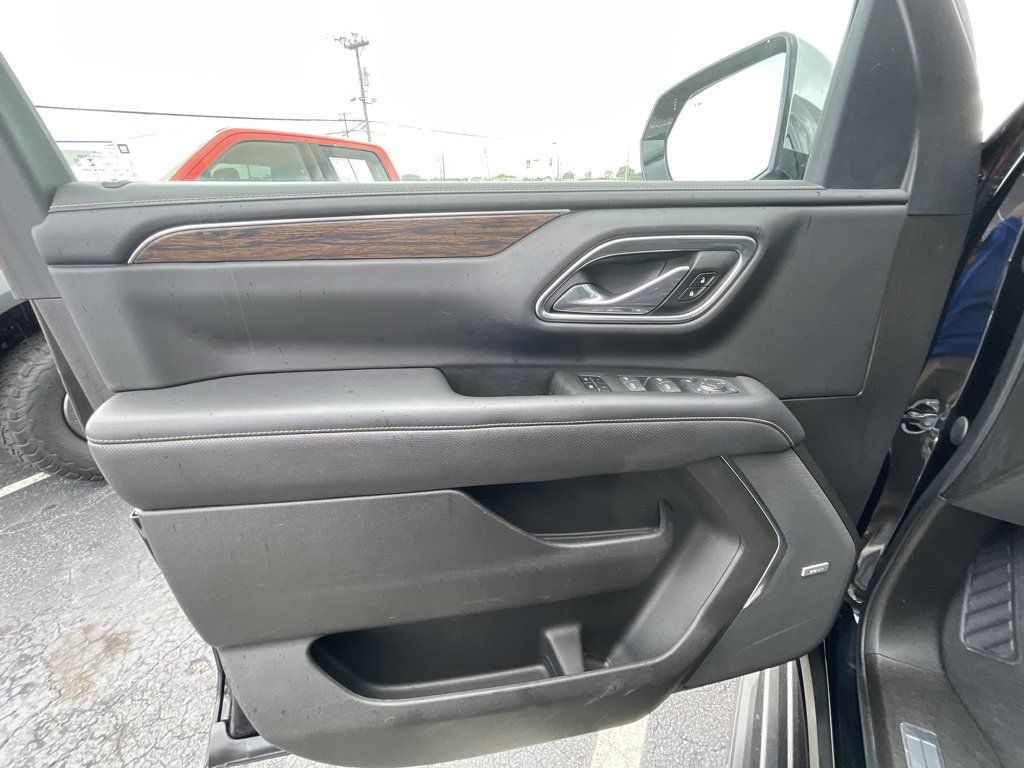 Certified 2021 Chevrolet Suburban Premier w/ Premium Package RWD image 23
