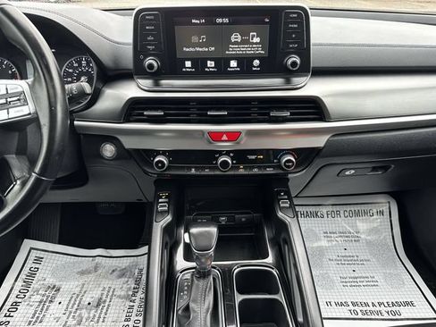 Used 2021 Kia Telluride S AWD/4WD image 14