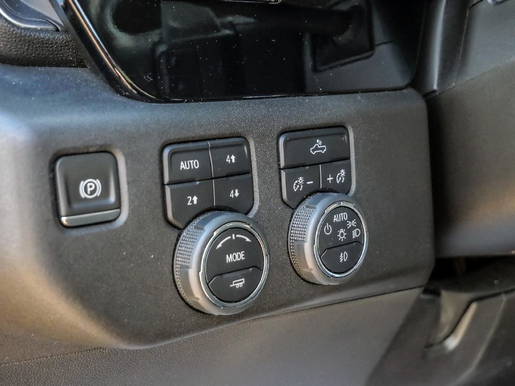 Used 2023 Chevrolet Silverado 1500 RST w/ Convenience Package II AWD/4WD image 32