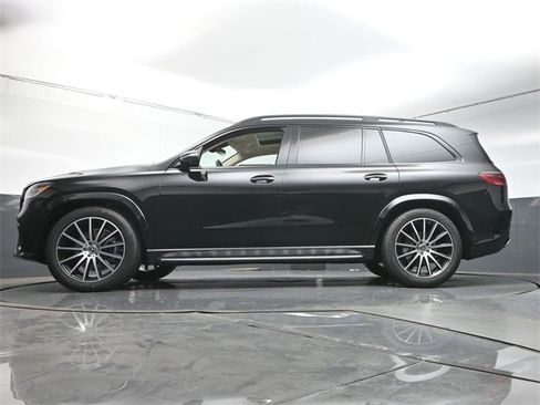 New 2026 Mercedes-Benz GLS 450 4MATIC image 37
