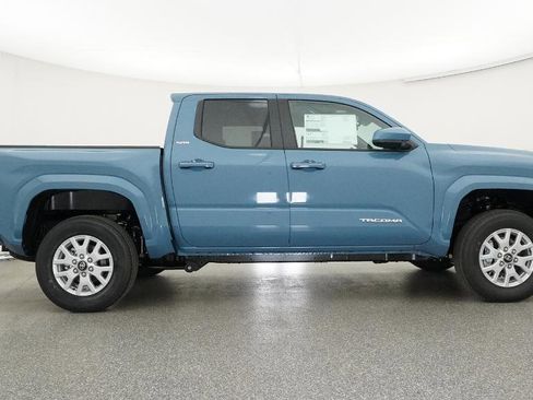 New 2026 Toyota Tacoma SR5 image 48