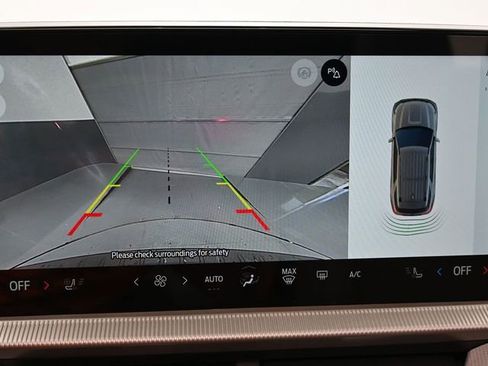 Used 2025 Ford Explorer Active w/ Active Comfort Package image 18