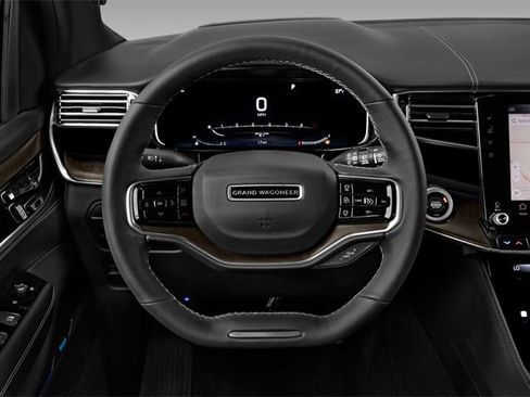 Used 2025 Jeep Grand Wagoneer Series III w/ Rear-Seat Entertainment Group AWD/4WD image 8