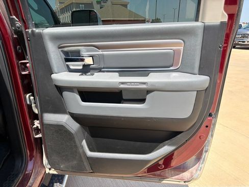 Used 2018 RAM 2500 Big Horn AWD/4WD image 30